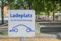 Ladeparkplatz